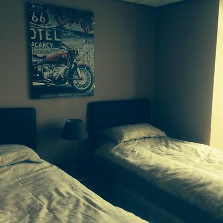 Coach & Horses Bed & Breakfast Tredegar Luaran gambar